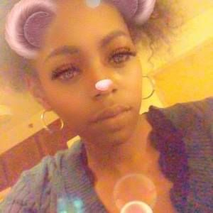 Meet your Posher, Shonice